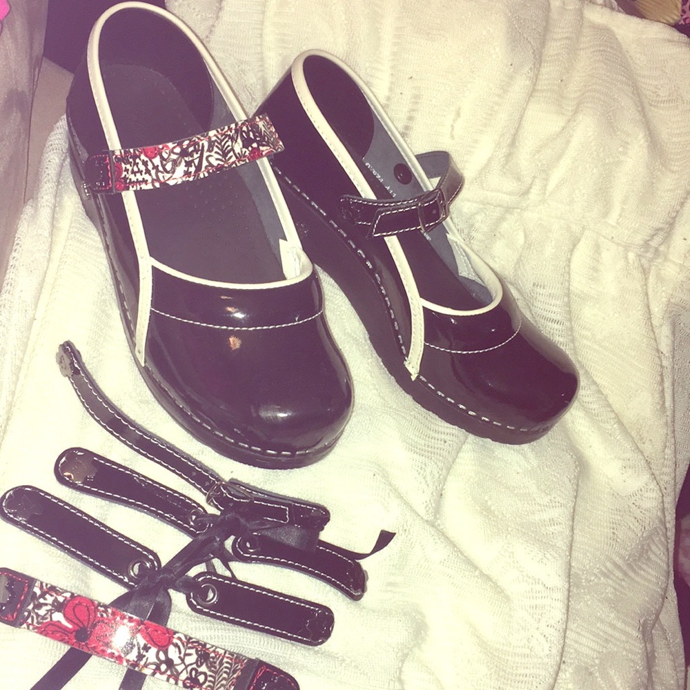 Original- Demi Jane Closed Patent